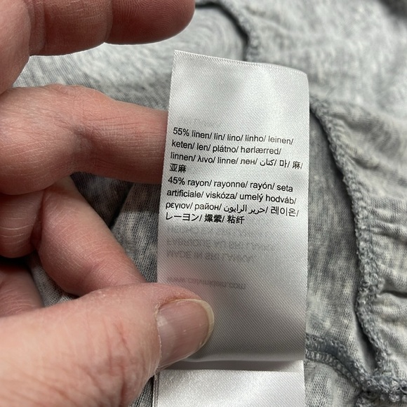 Calvin Klein Jeans NWT Gray Cold Stone Heather Peplum T-shirt Size Large - Picture 14 of 14